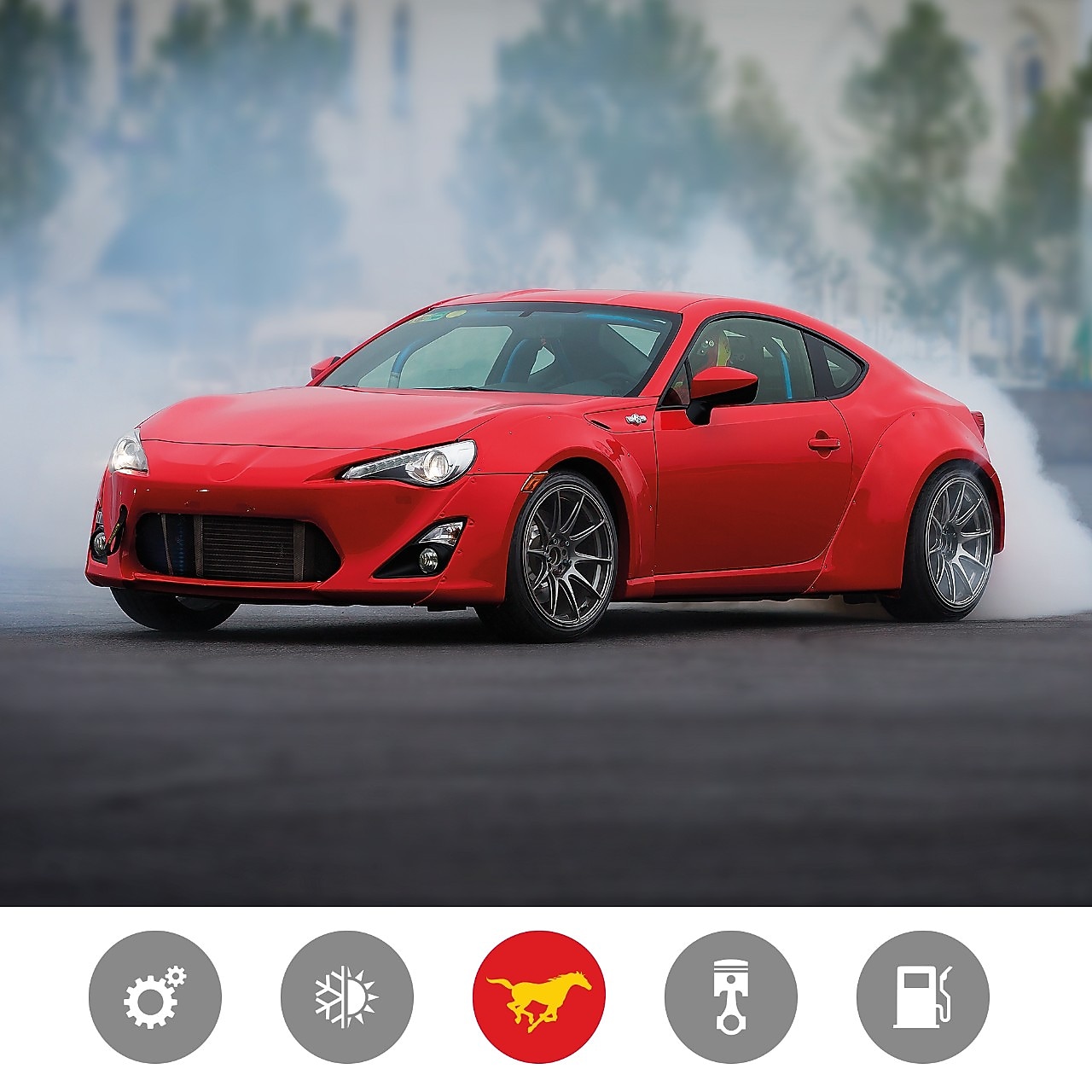 Një Hyundai mes tymit demonstron përfitimin përfundimtar të fuqisë dhe performancës së Shell Helix Ultra