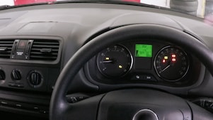 dritat paralajmëruese të panelit të makinës